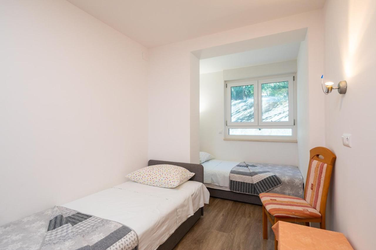Sunny Vista Apartment Omis Exterior photo